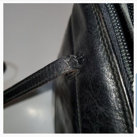 Vintage Furla Crossbody Bag Genuine Leather - Picture 7 of 8